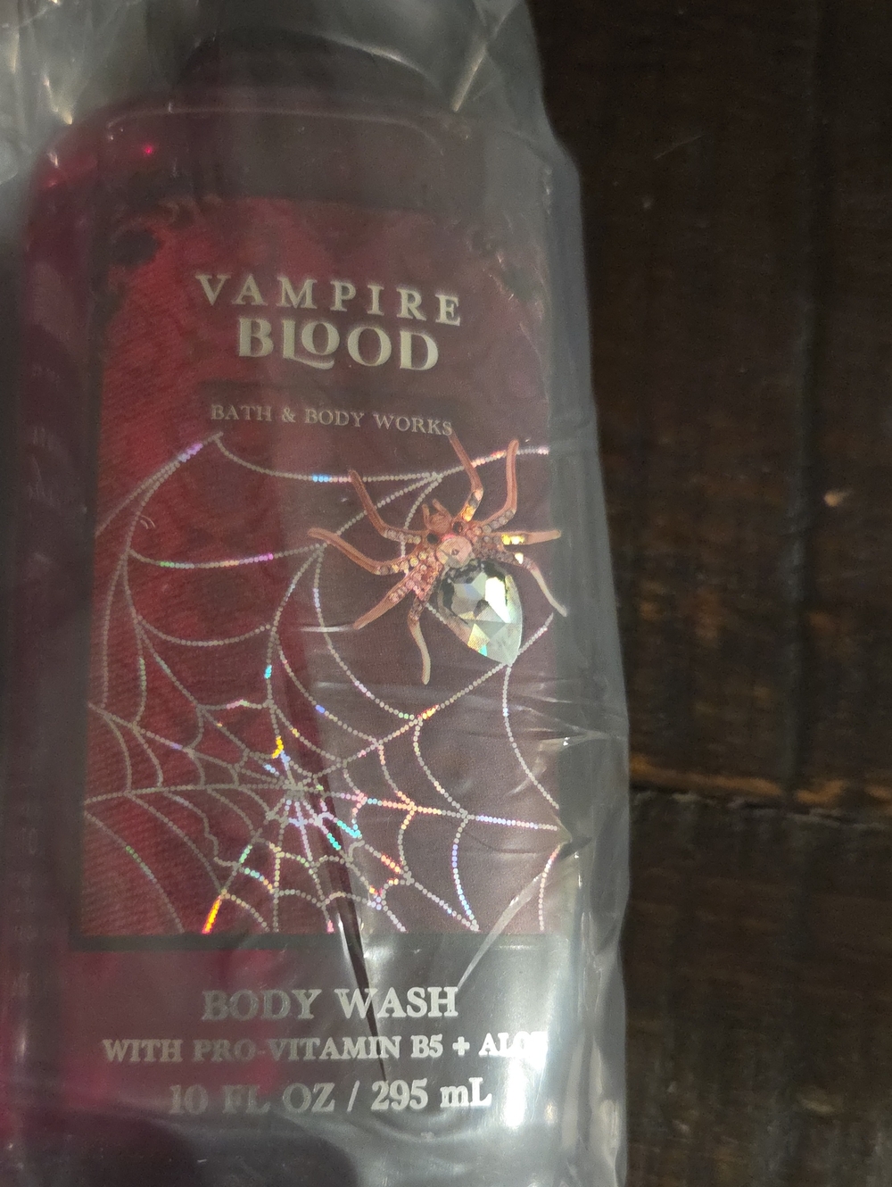Bath & Body Works Vampire Blood Body Wash - Red